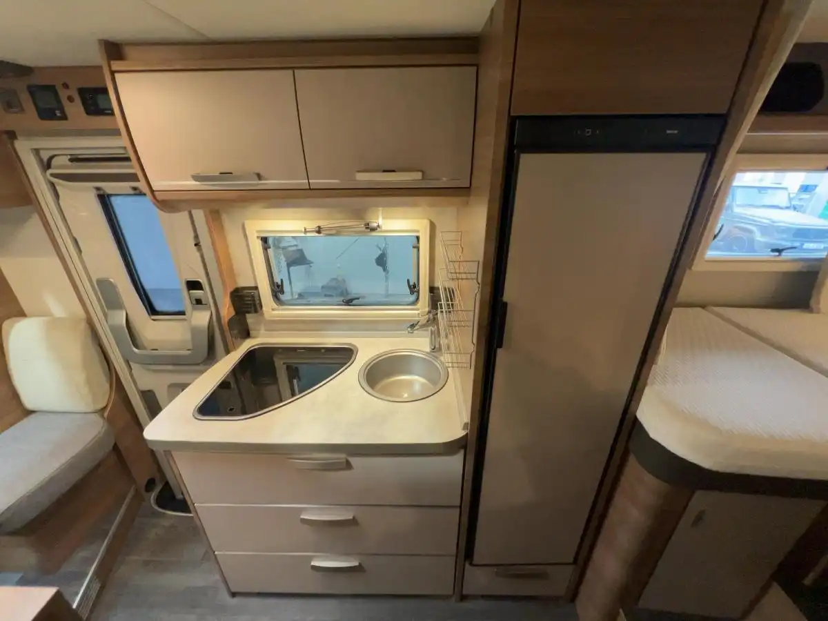 KNAUS LIVE TI 650 MEG 9-GANG-AUTOMATIK - Ansicht 13